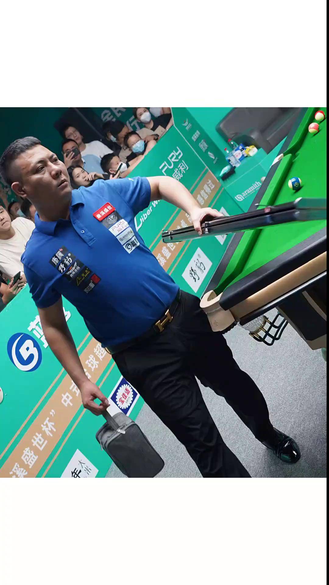 展示出与偶 展示出与偶