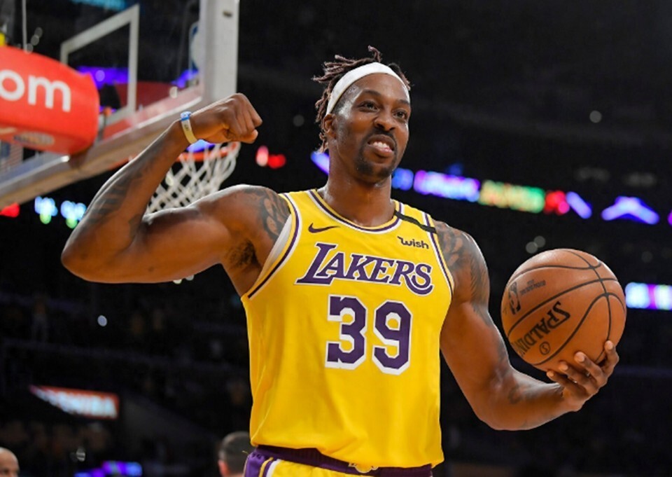 在高压客场 在高压客场