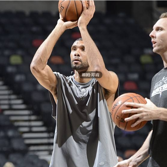 基调偏快 基调偏快